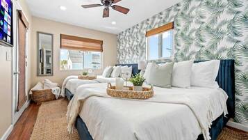 4 bedrooms, iron/ironing board, travel cot, WiFi