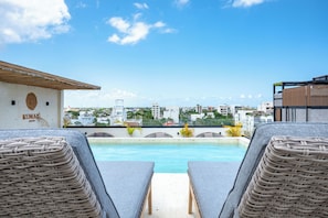 Outdoor pool - Kumaru Suite by BVR (Playa del Carmen)