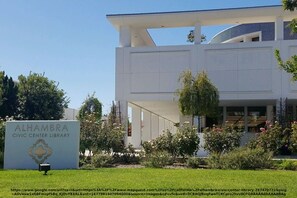 Unclassified image, 2 of 58, button - Idyllic Paradise Near Downtown Los Angeles (Alhambra)