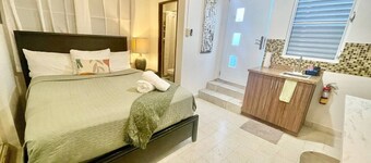 GIVA-Green Island Villa just step away to beach!