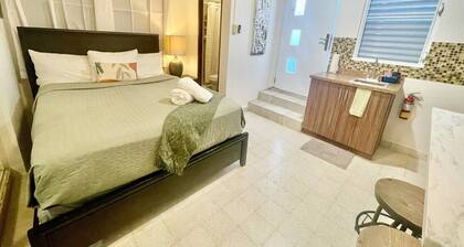 GIVA-Green Island Villa just step away to beach!