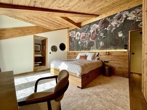 4 bedrooms, desk, iron/ironing board, Internet - 350 - Suite The West - Luxury residence (Courchevel)