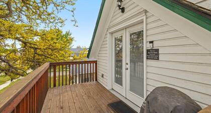 100Mbps°Smart TV°Full Kitchen°Self Check-In°W/D