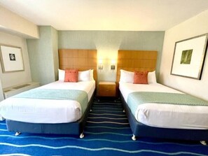 1 chambre, fer et planche à repasser, Wi-Fi gratuit, draps fournis