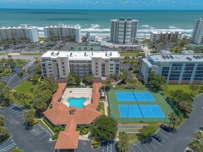 Exterior - Beach Resort Bliss- Two heated pools, gym, hot tubs, sauna, beach supplies. (New Smyrna Beach)