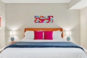 4 bedrooms, iron/ironing board, WiFi, bed sheets