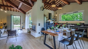 Dining - Villino Le Moie 4+2, Emma Villas (Fermo)