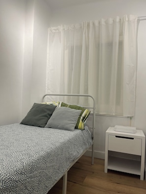 3 quartos, Wi-Fi de cortesia, roupa de cama