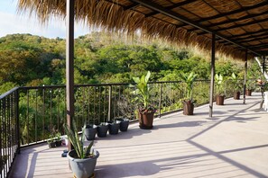 Property grounds - Casa Esperanza Family Hotel (Puerto Ángel)