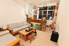 Lobby lounge - Yongding Tulou Mengtian Inn (Longyan)