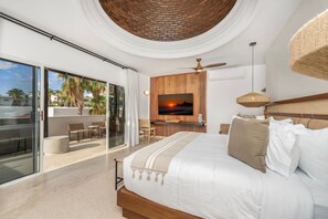 6 habitaciones, escritorio, tabla de planchar con plancha y wifi