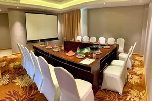 Meeting facility - Vienna Hotel (Hezhou Lingfeng Square) (Hezhou)
