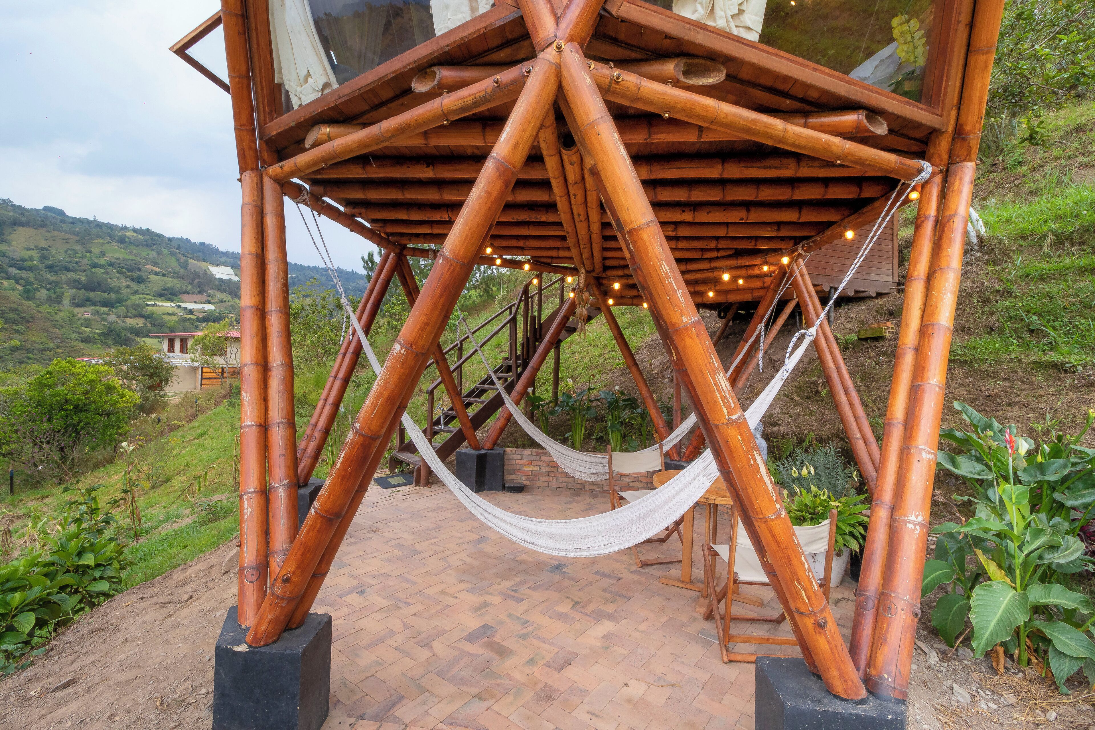 Deluxe Cabin, River View | Terrace/patio