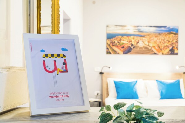 Interior detail - Ventaglieri Studio Apartment (Naples)