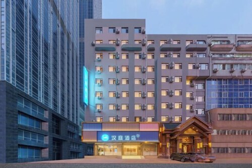 HanTing Hotel (Dalian Zhongshan Square Subway Station)