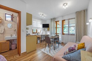 TV - Paradiso Istriano - Sole - Studio Apartment (Rovinjsko Selo)