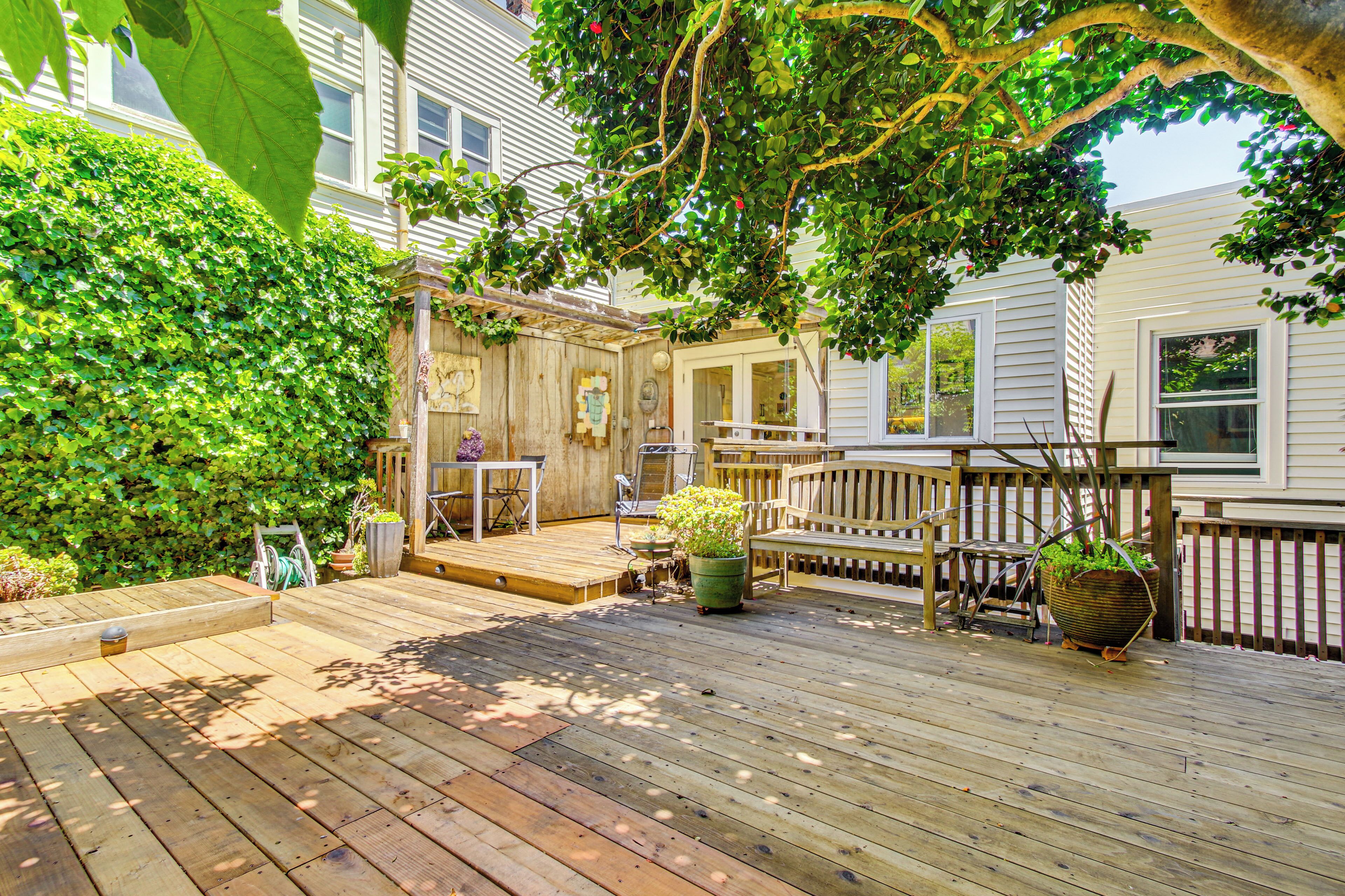 San Francisco Condo < 1/2 Mi to BART Station!
