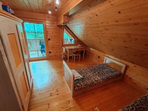 1 soverom, internettilgang og sengetøy