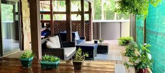 Enjoy Fall Serenity on our Woodland Retreat with Boat Parking near Truman Lake