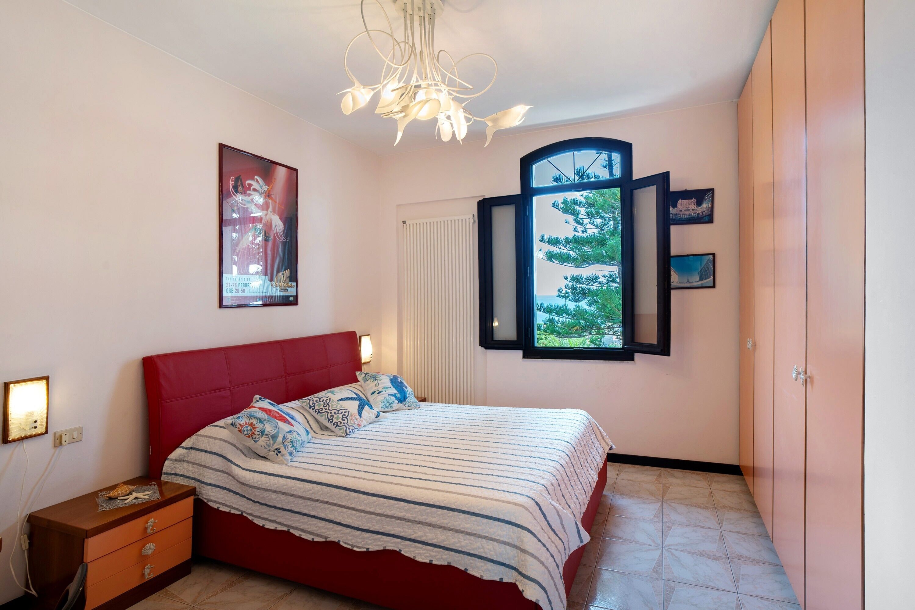 1 camera, ferro/asse da stiro, Wi-Fi gratuito, lenzuola