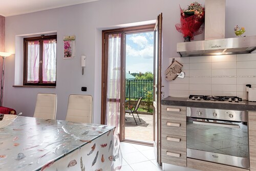 Holiday Home 'Sandra House Certaldo' with Private Garden and Wi-Fi