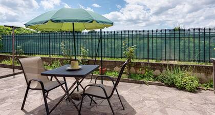 Holiday Home 'Sandra House Certaldo' with Private Garden and Wi-Fi