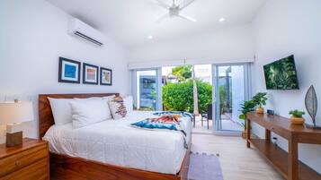 3 soveværelser, skrivebord, strygejern/strygebræt, weekendseng