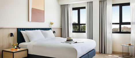 Luxe beddengoed, een kluis op de kamer, individueel gedecoreerd