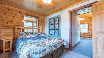 1 bedroom, bed sheets