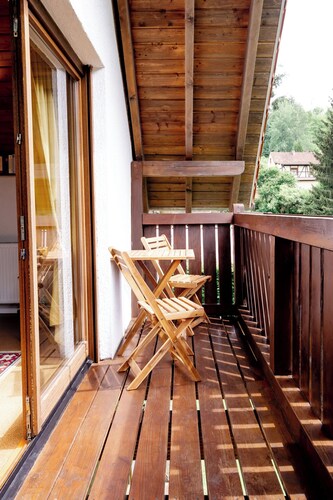 birds-nest holiday home palatian forest balcon wood stove