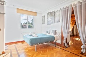 7 habitaciones, wifi gratis y ropa de cama 