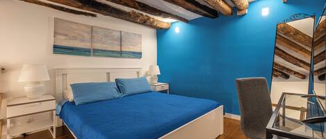 3 bedrooms, desk, laptop workspace, free WiFi