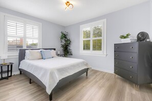 2 chambres, bureau, Wi-Fi gratuit, draps fournis