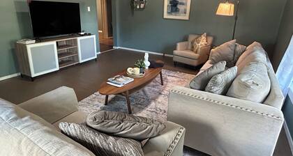 Charming 3-bedroom vacation home just 4 minutes drive to Eiffel Tower