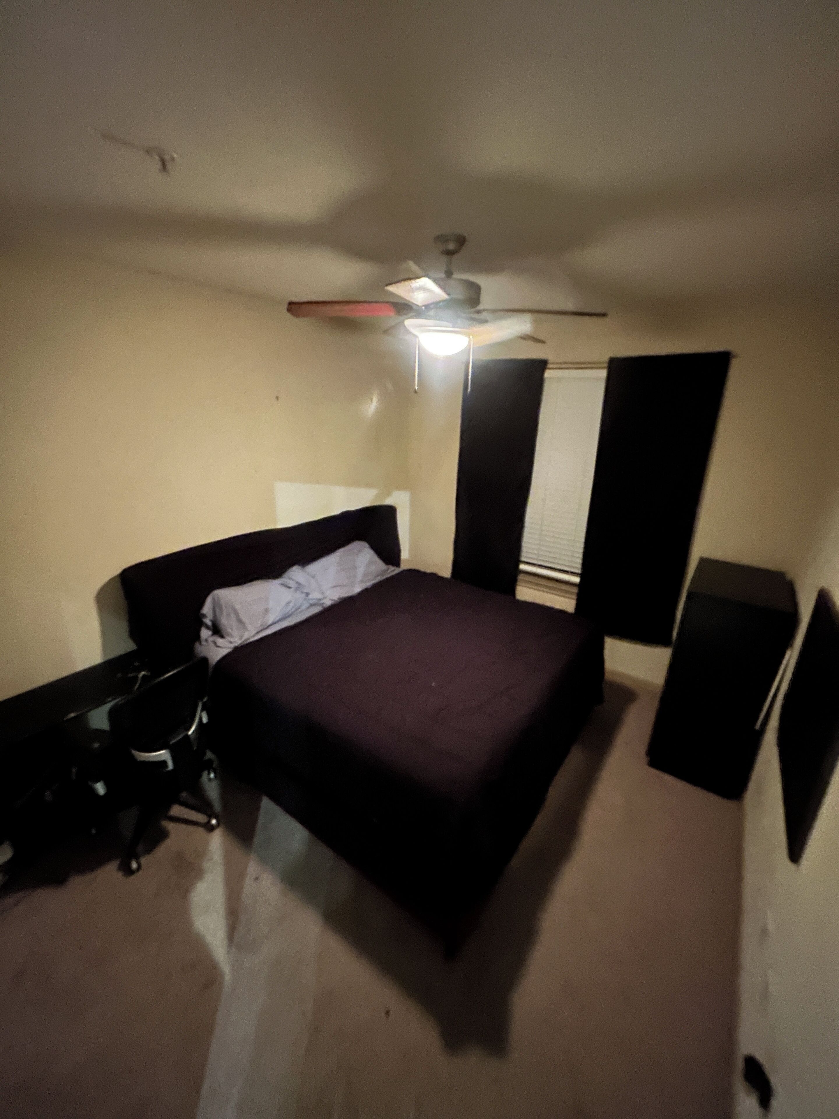 1 habitación, escritorio, wifi y ropa de cama 