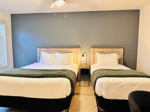 2 bedrooms, iron/ironing board, travel cot, WiFi
