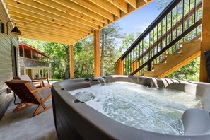 Bain à remous extérieur