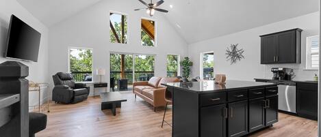 Smart TV, table football