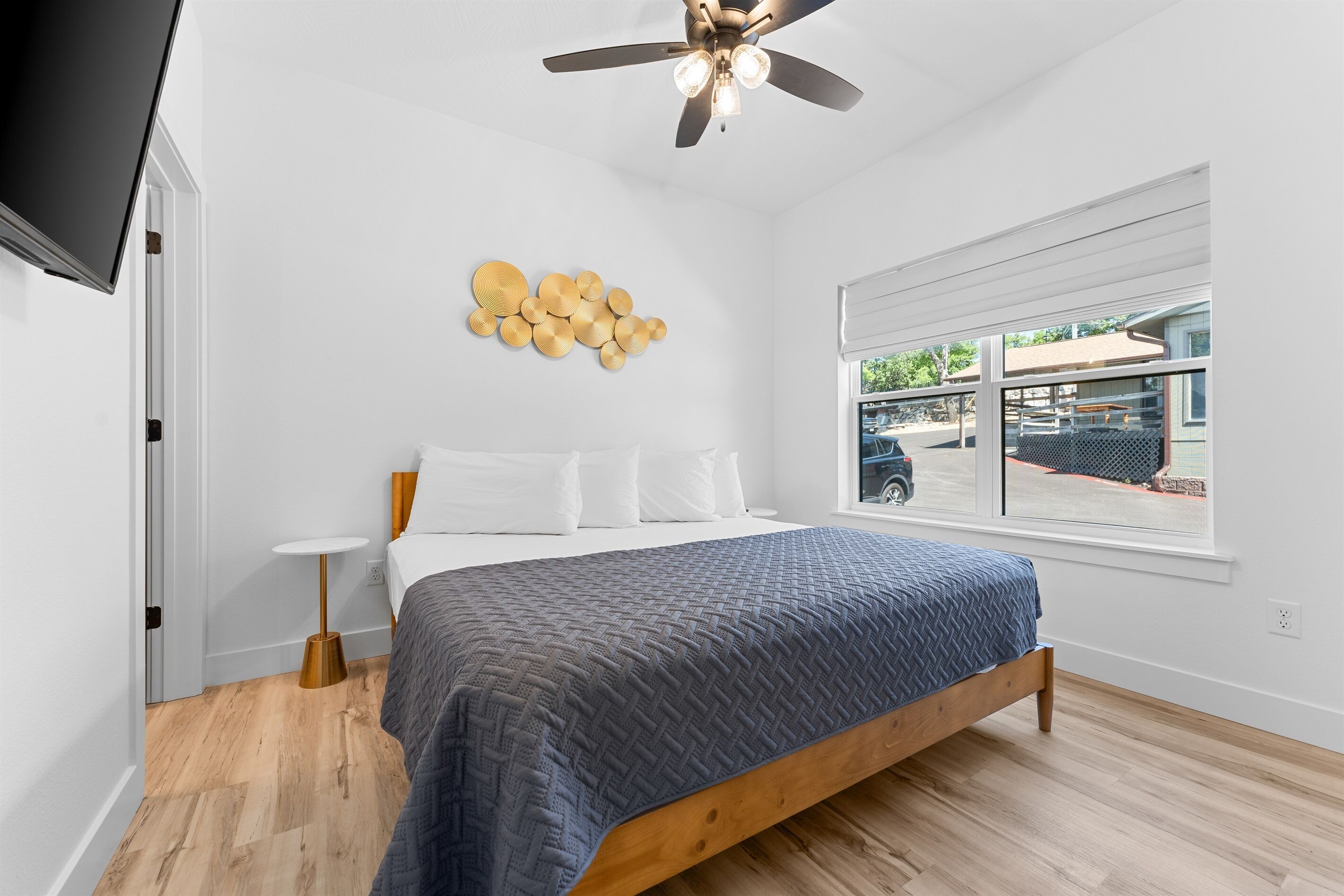 4 bedrooms, free WiFi, bed sheets