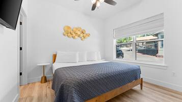 4 bedrooms, free WiFi, bed sheets