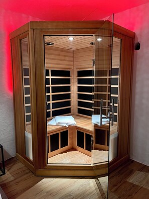 Sauna - Tiny Suite with infrared sauna and shower bath (Kerpen)