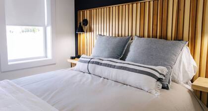 The Mane & Co - No. 1