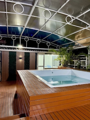 Piscine extérieure