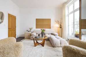 TV connectée, chaîne hi-fi, écrans d'ordinateur, imprimantes