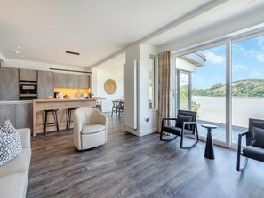 Fireplace - 3 bedroom accommodation in Kippford, near Dalbeattie (Kippford, near Dalbeattie)