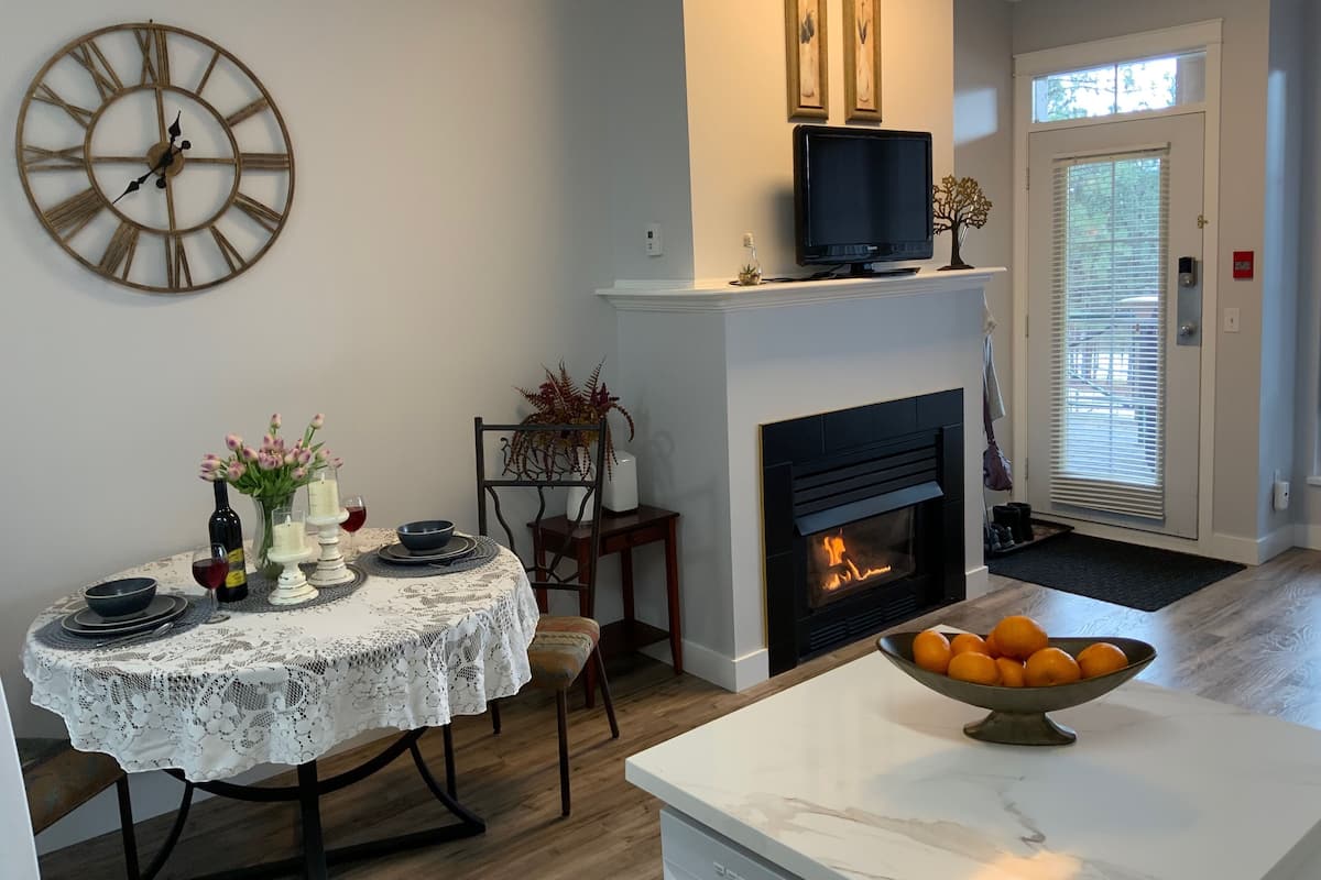 Luxury Studio | 1 bedroom, individually decorated, individually furnished
