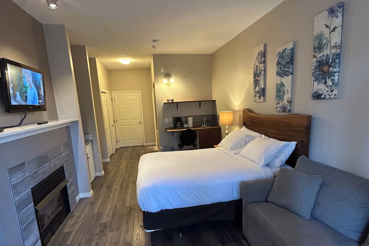 Design Studio | 1 bedroom, individually decorated, individually furnished