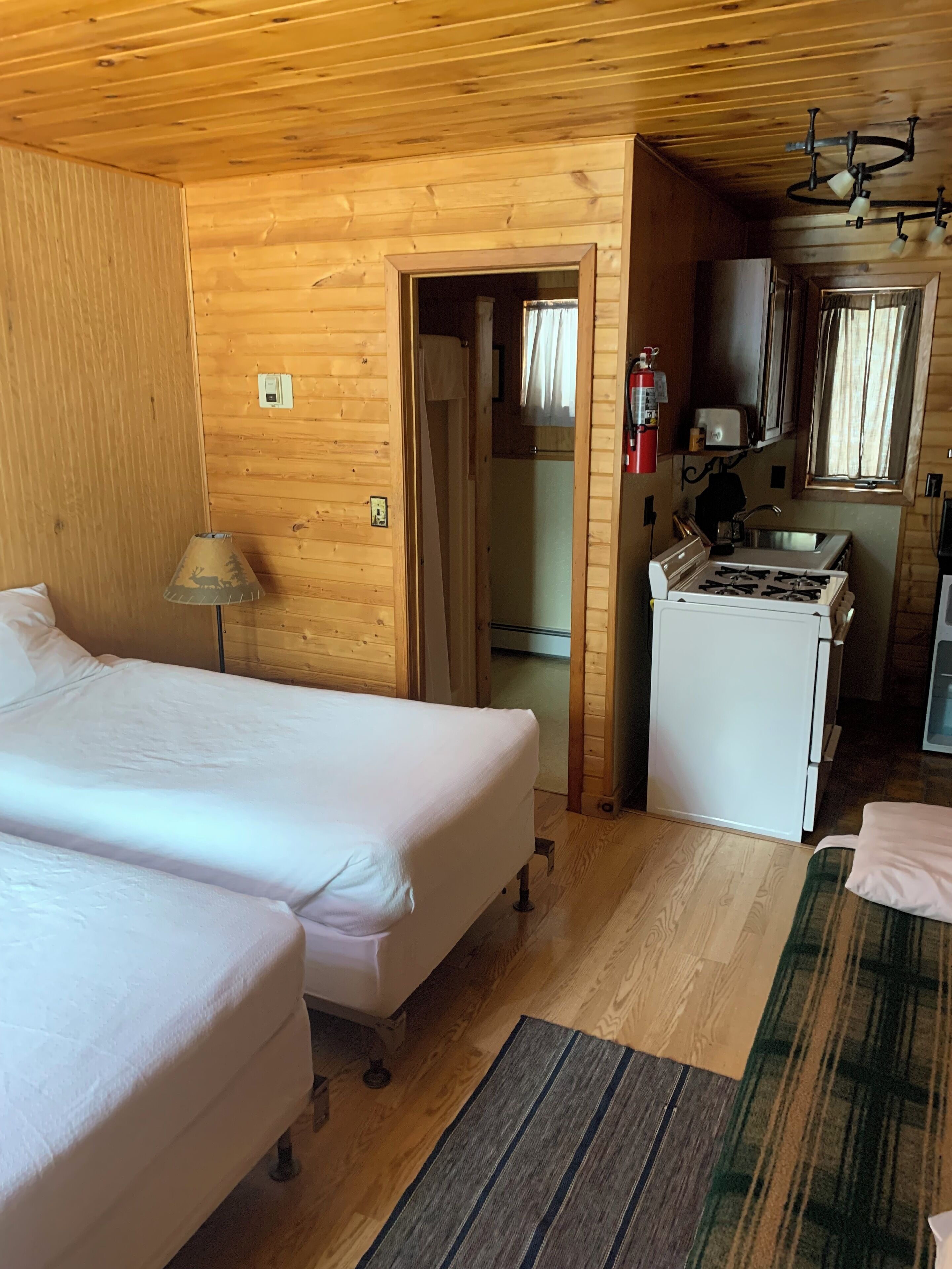 Habitació bàsica | Decoració individual i mobiliari individual 