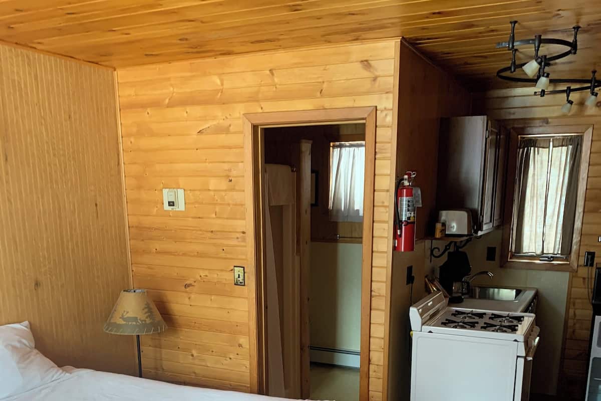 Habitació bàsica | Decoració individual i mobiliari individual