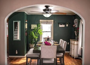 Dining - Hillside Deadwood house in town w/ Hot Tub & views (Deadwood)